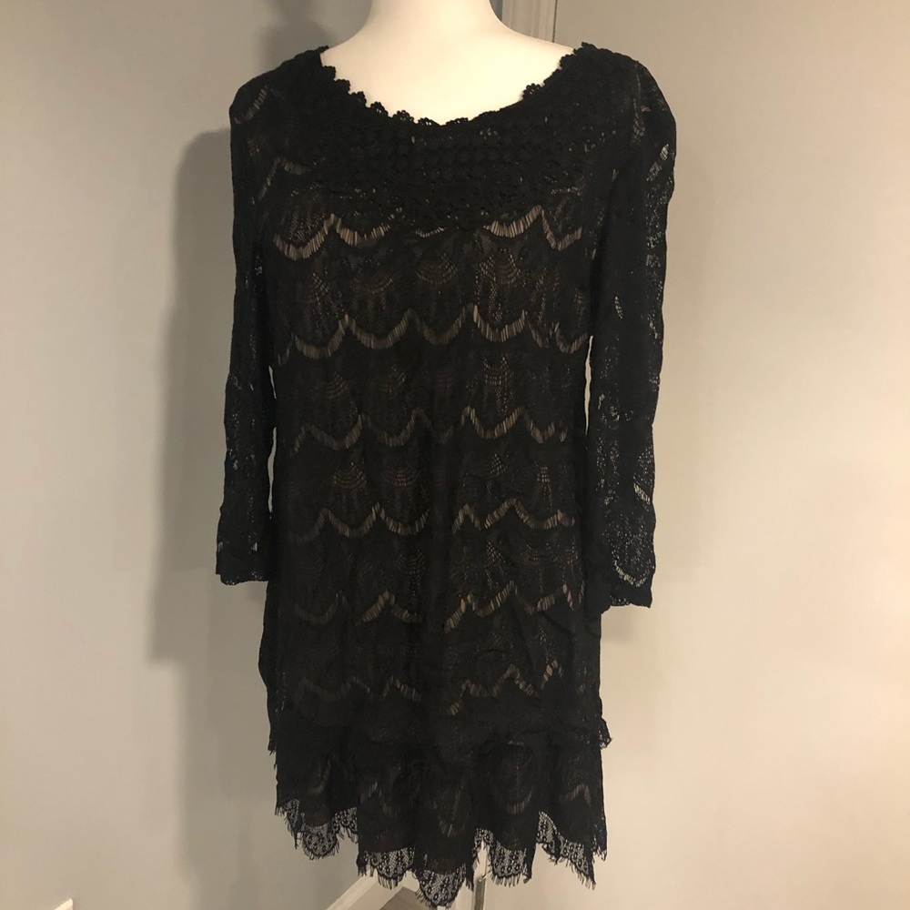 Black lined dress
